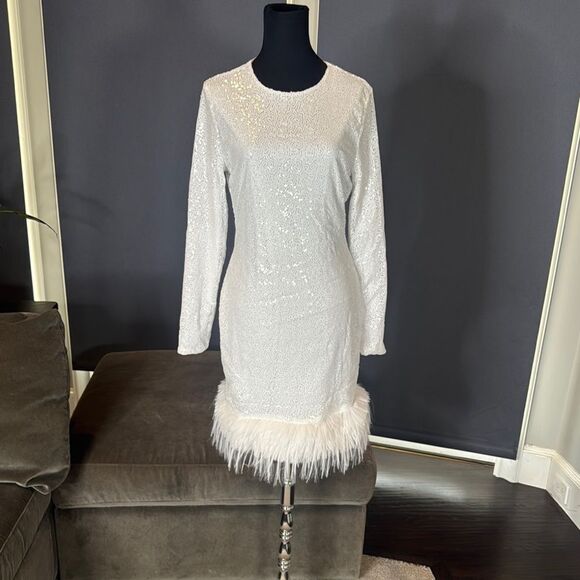 Women’s White Long Sleeve Sequin Formal Prom Party Dress Zip Back Size M NWOT - Picture 1 of 14